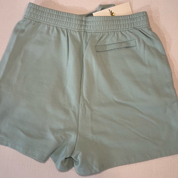 MAISON KITSUNÉ Highwaisted Sweatshorts - Picture 4 of 4